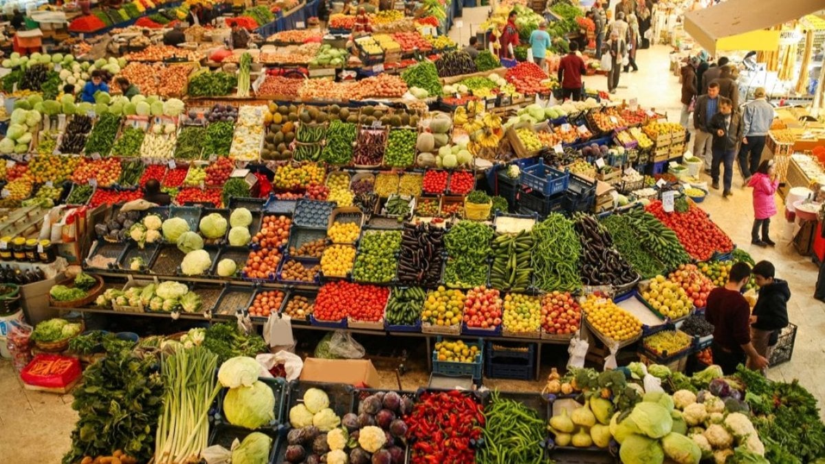 Türkiye gıda enflasyonunda dünyadan uzak: Fiyatlar uçmaya devam ediyor